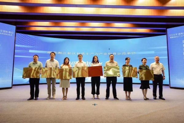 Ê×Ò³|Z6×ðÁúÖйú¹Ù·½ÍøÕ¾